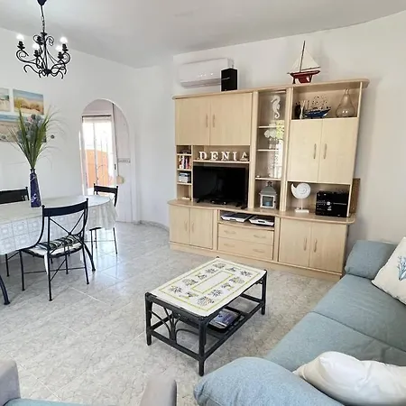 Bassetes By El Conserje Holiday home Denia